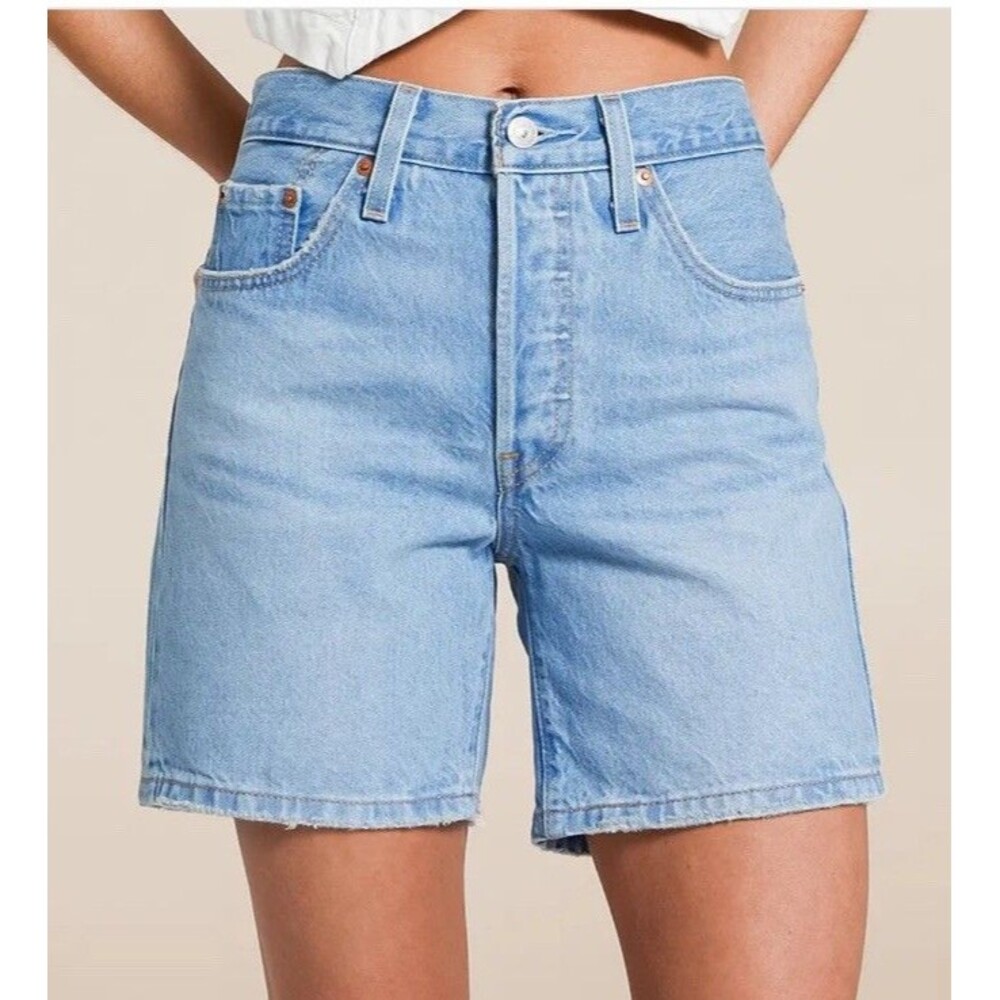 NWT Levi's Women's 501 Mid-Thigh Short Size 25